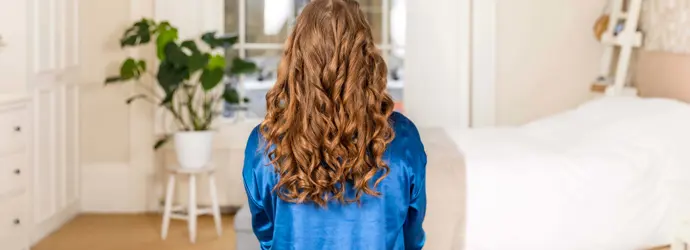 Wer braucht eigentlich Wickler? Locken machen mit Taschentüchern