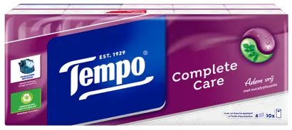 Een afbeelding van de voorkant van een paarse multipack Tempo Complete Care zakdoekjes