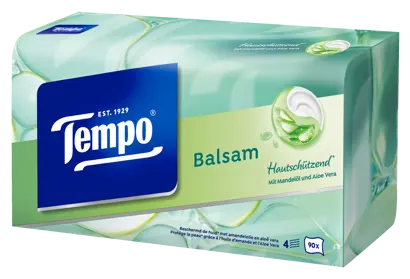 Frontalansicht einer Tempo Balsam Taschentuch Box in grünem Design.