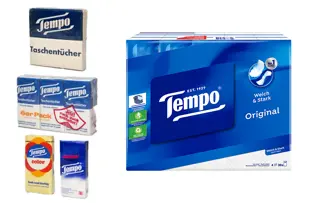 Verschiedene Tempo Taschentuch Packungen und ihr unterschiedliches Aussehen der letzten Jahre.