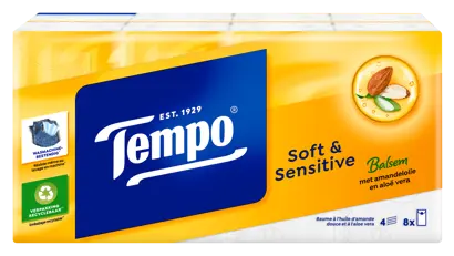Afbeelding van de voorkant van een oranje multipack Tempo Soft & Sensitive zakdoekjes