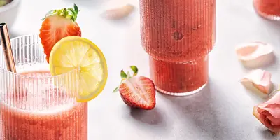 Virgin Frosé mit Erdbeere