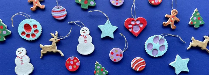 Wie man aus Salzteig Weihnachtsdekorationen herstellt